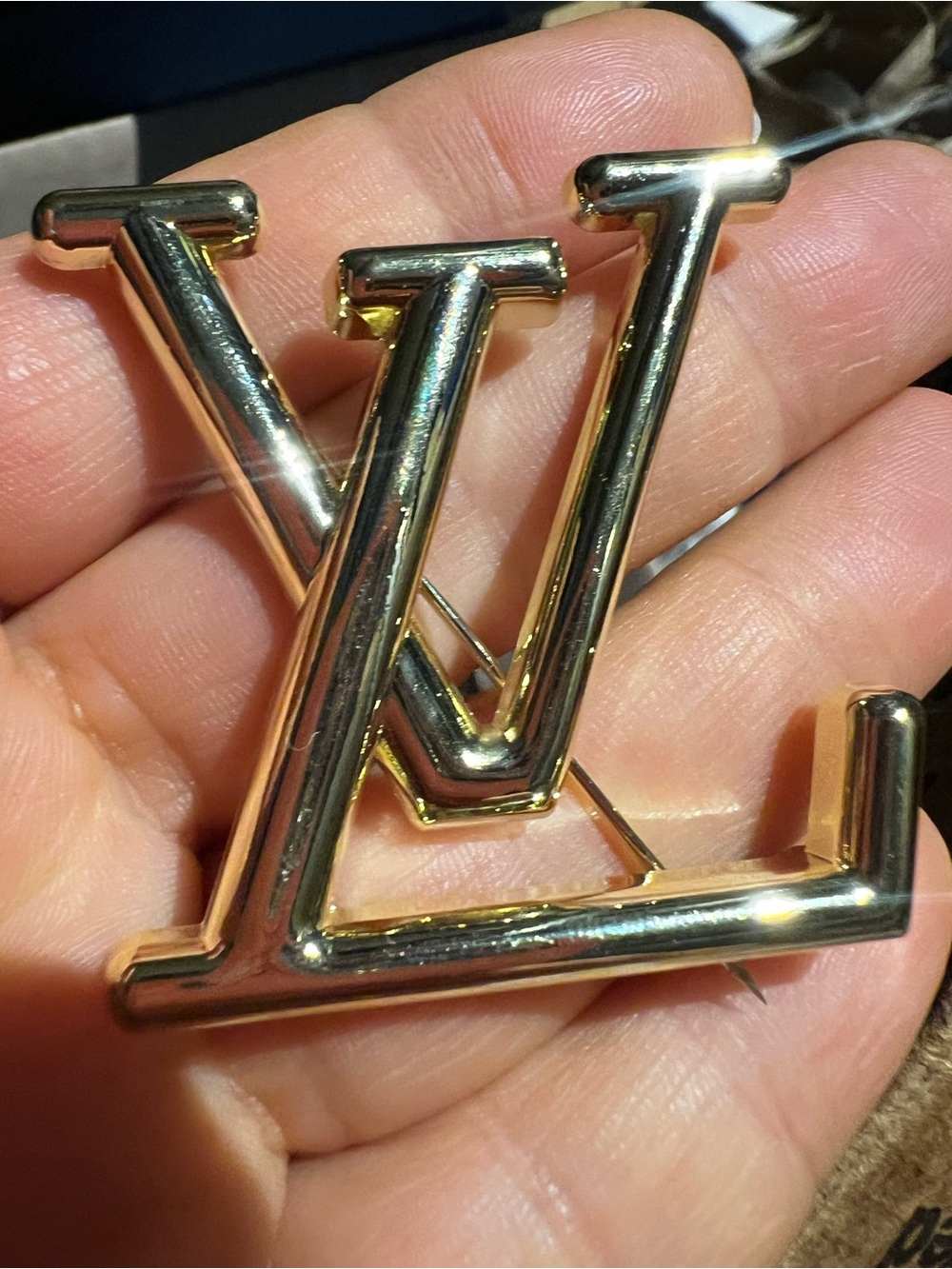 Gold fashion Logo Pin Brooch - Women Accessories Hair Accessories